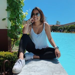 Meet your Posher, Jeanne